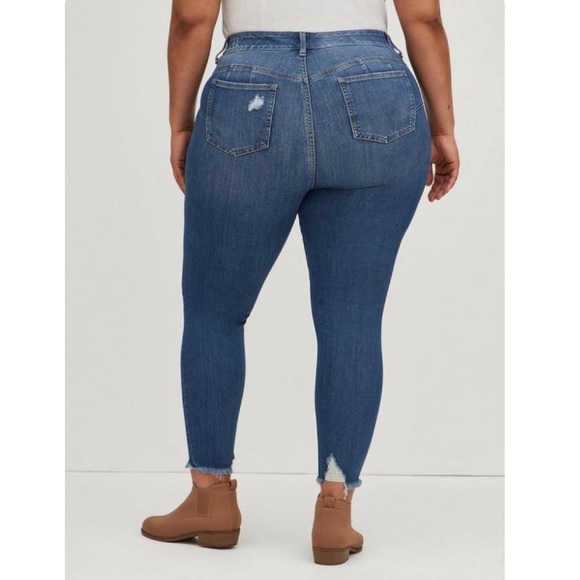 Tall Inseam - Bombshell Skinny Premium Stretch High-Rise Destructed Jean - Picture 3 of 12